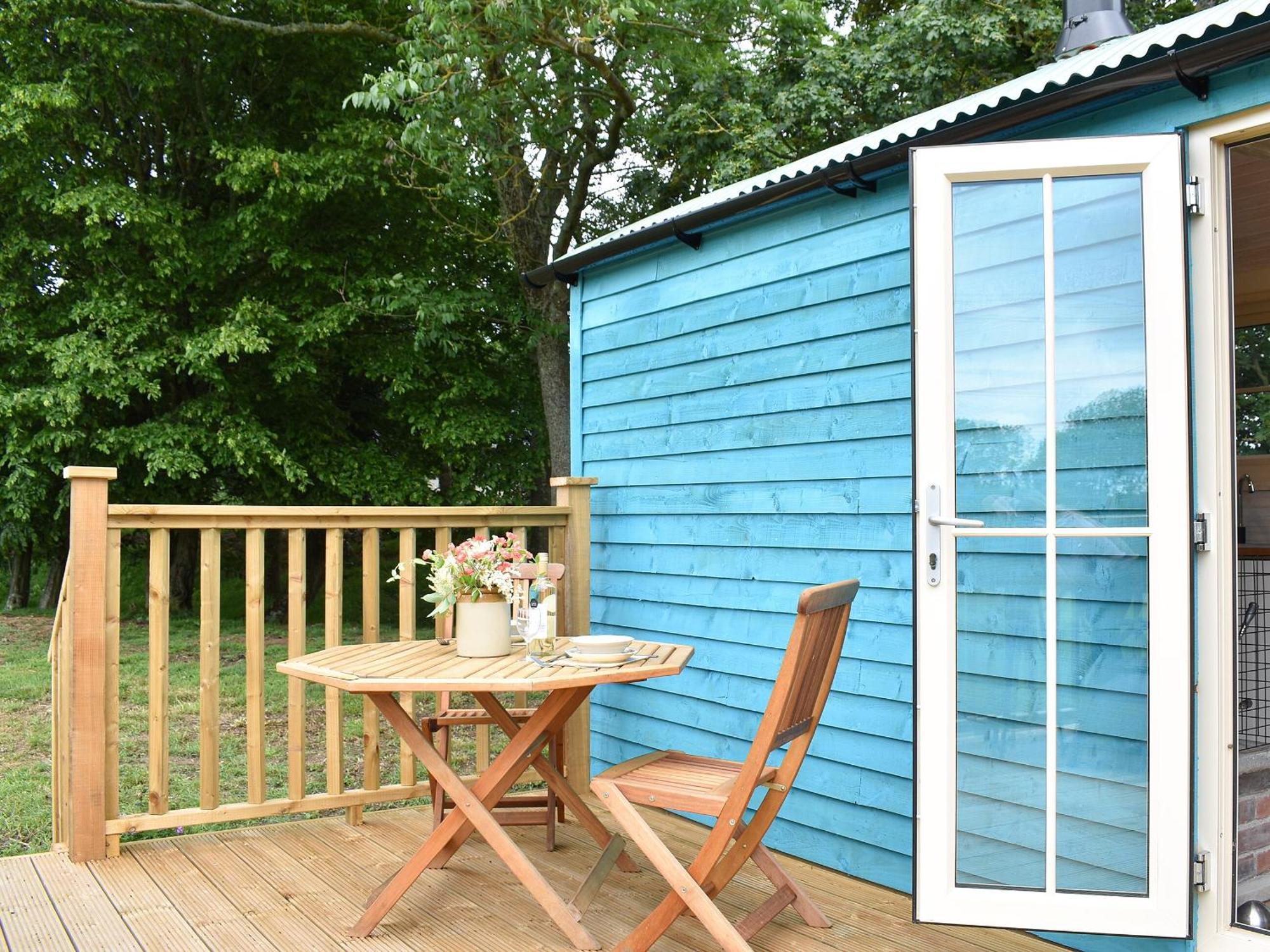 The Shepherds Hut Herstmonceux ภายนอก รูปภาพ