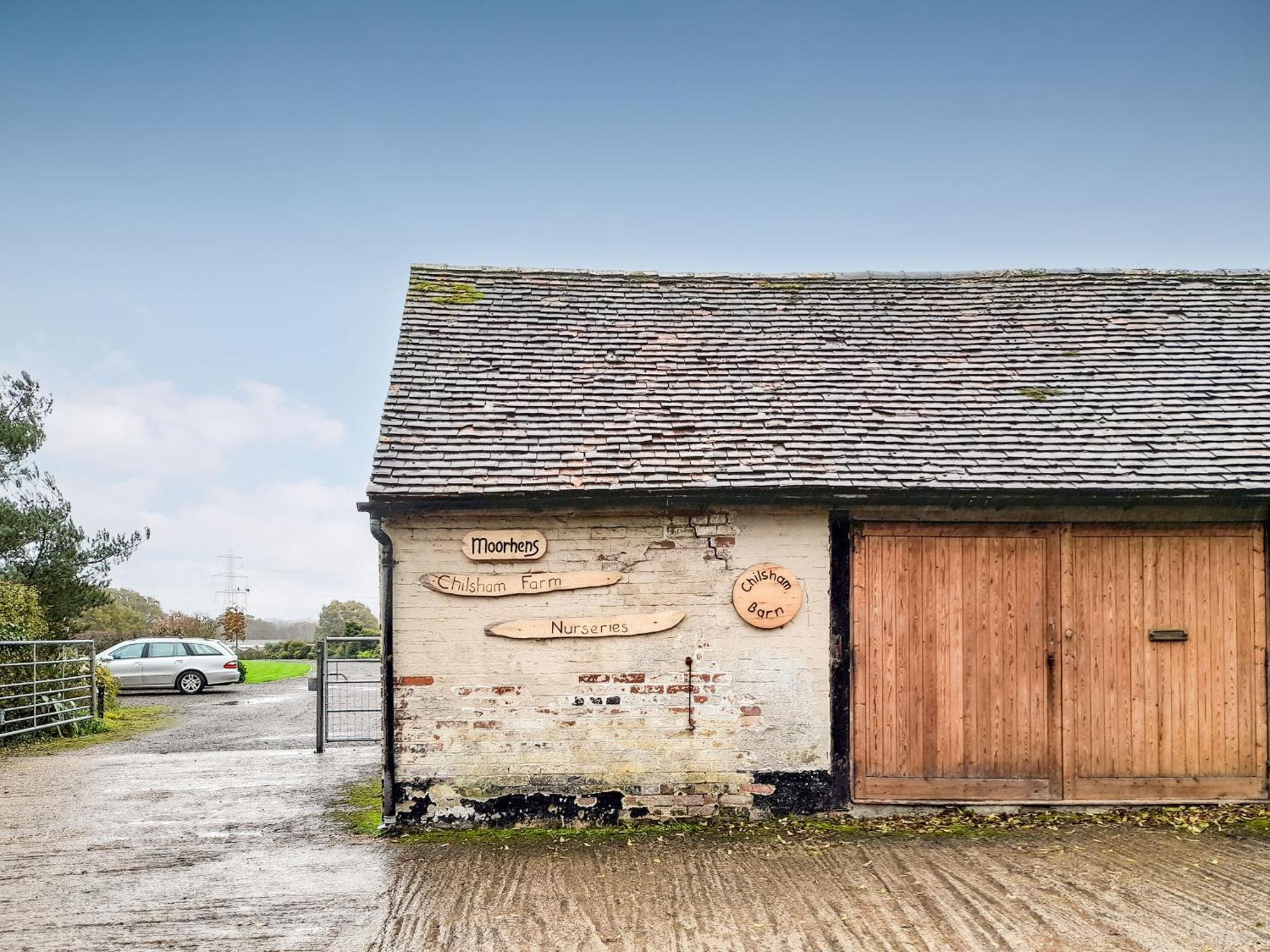 The Shepherds Hut Herstmonceux ภายนอก รูปภาพ